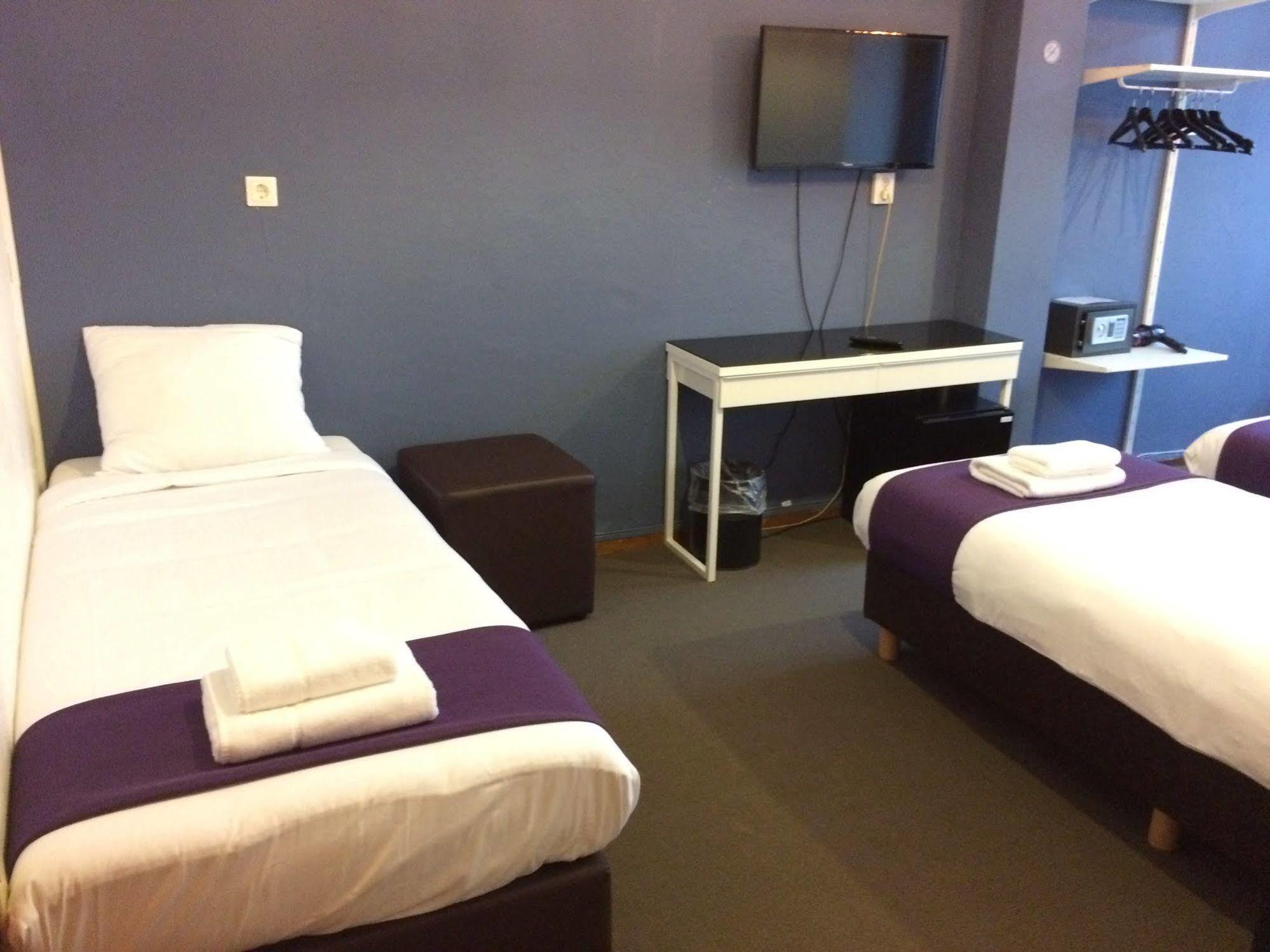 โฮเต็ล เบลลิงตัน Hotel อัมสเตอร์ดัม ภายนอก รูปภาพ
